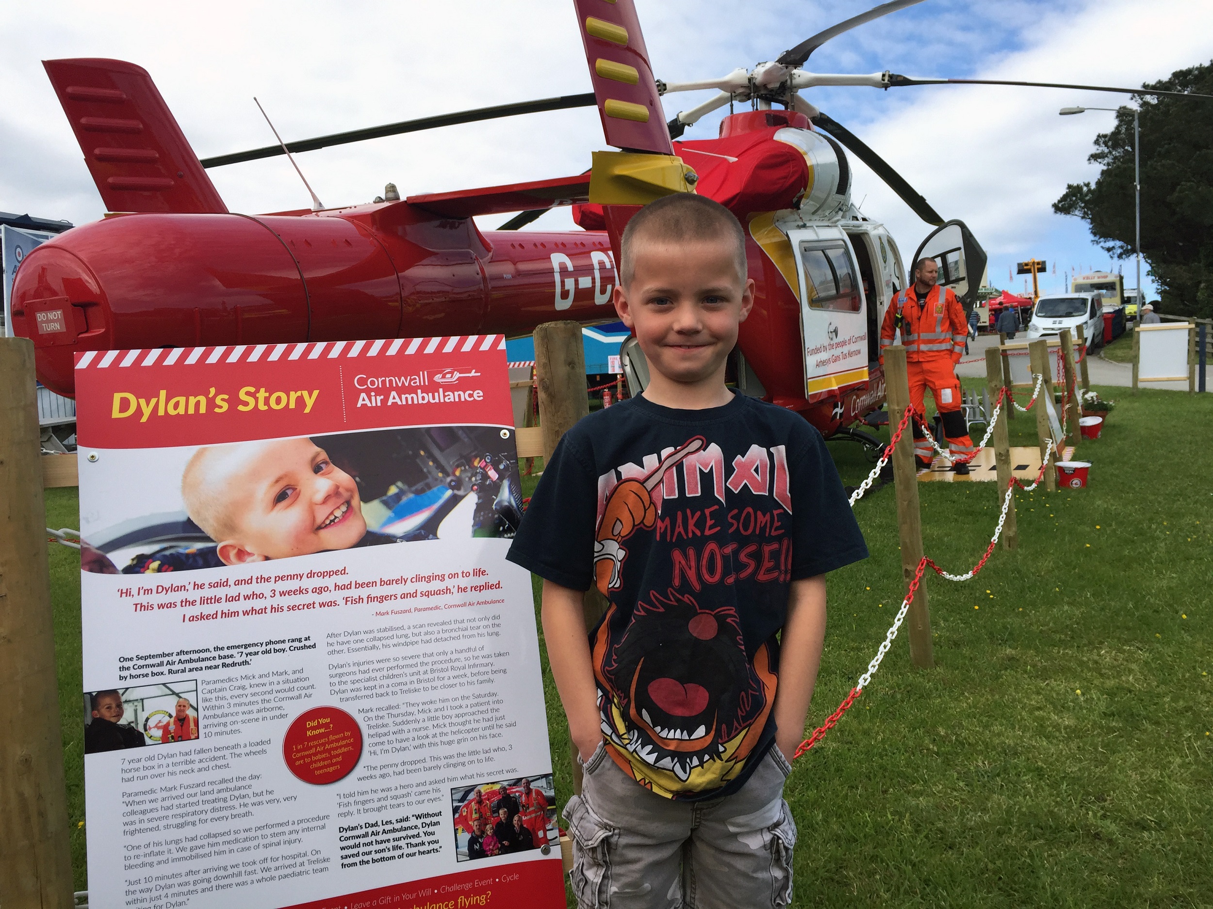 dylan-kneebone-in-front-of-the-current-cornwall-air-ambulance-medium
