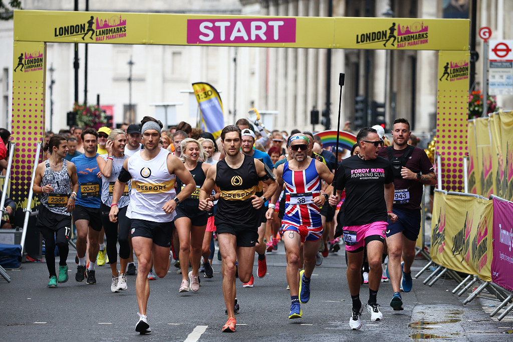 London Landmarks Half Marathon 2024 Codee Anestassia